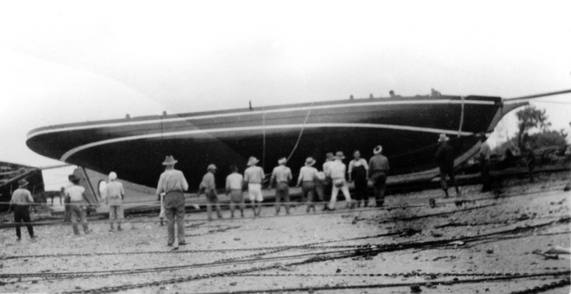 A new Gregory lugger under construction in the 1920s